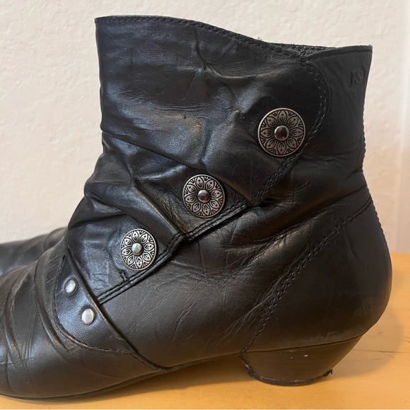 Josef Seibel Black Ankle Boots Size EU 39 - Picture 3 of 13